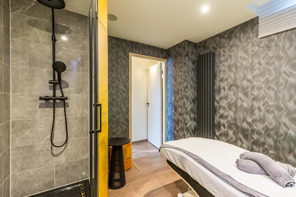 Medium property photo - Strevelsweg 335, 3073 DZ Rotterdam